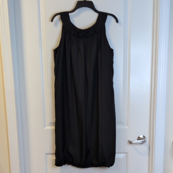 Ellen Tracy Silk Bubble Hem Sleeveless Tie Back Minimalist Dress Black 8 - Picture 5 of 12